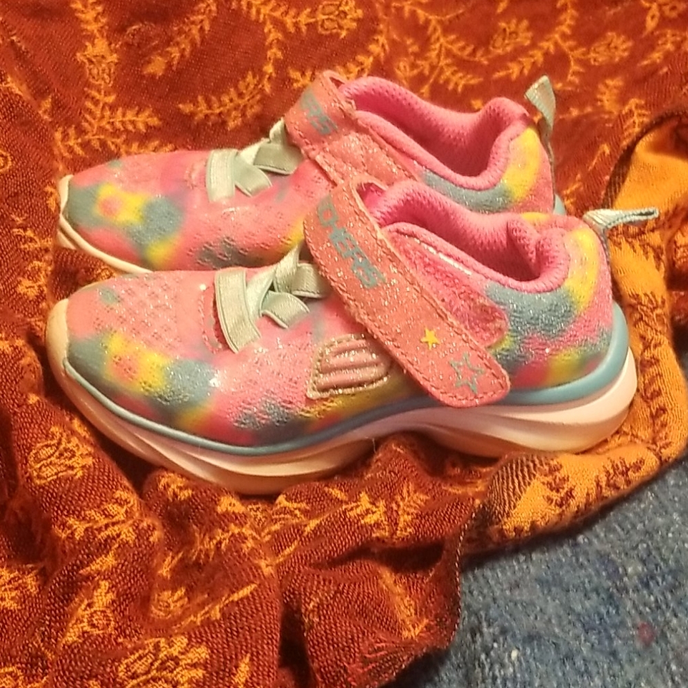 Kids skechers